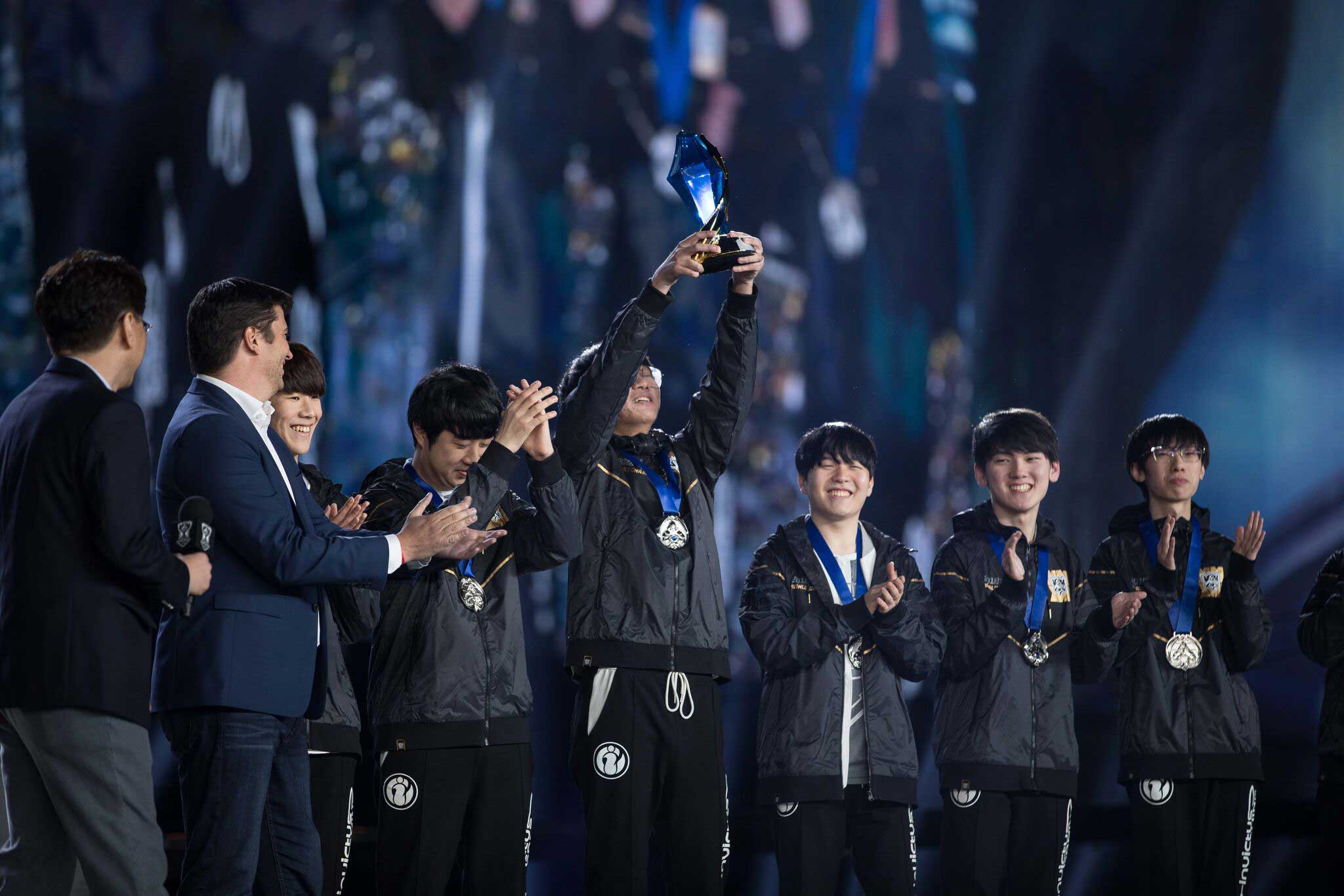 Invictus Gaming wins 2018 League of Legends World Championship