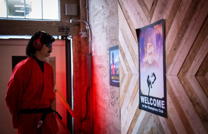  Dr Disrespect x Astralis on Set 